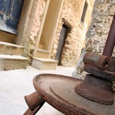 Monolocale Nel Borgo Medievale Holiday home Perinaldo
